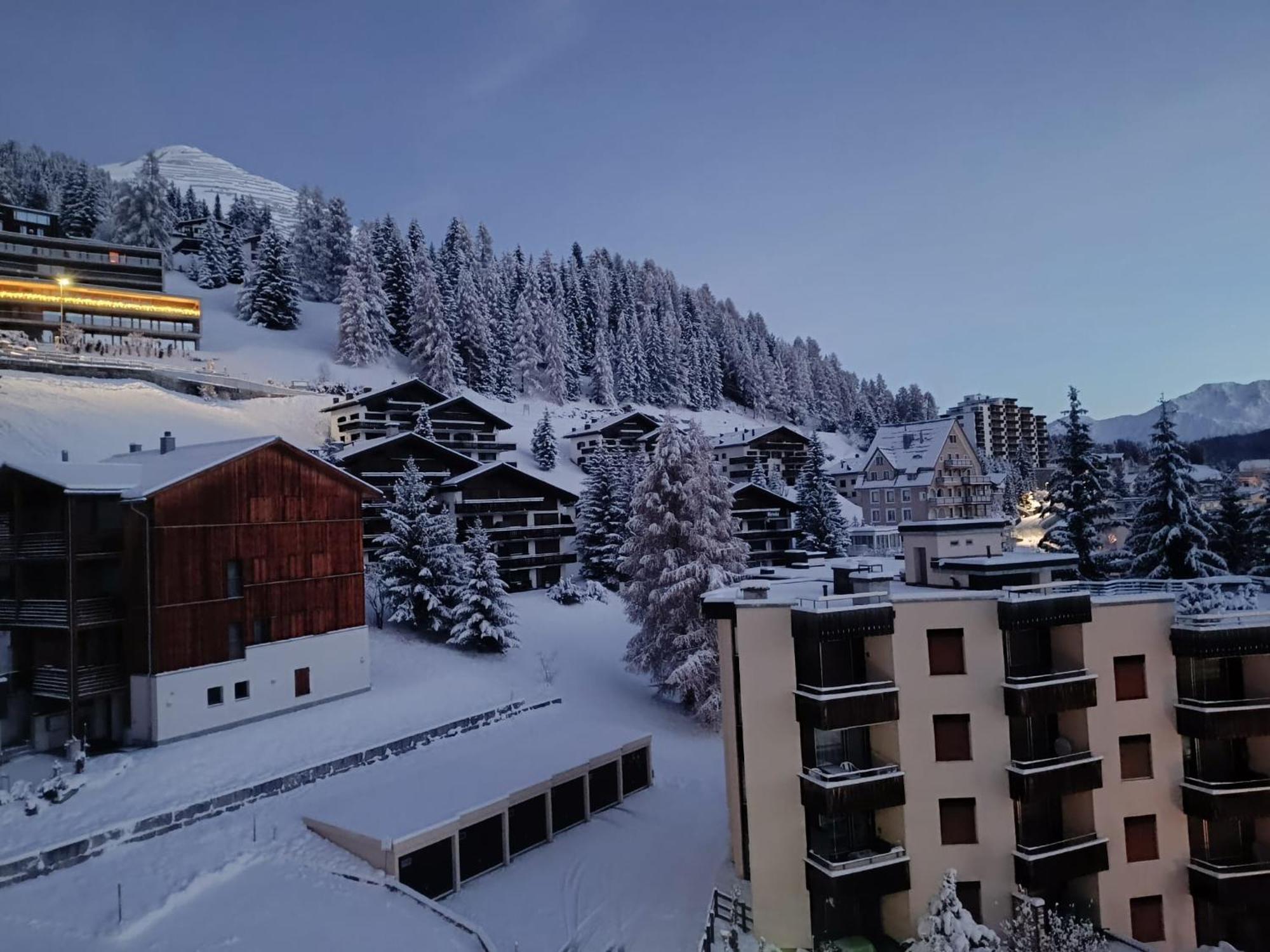 Ferienwohnung Parsenn Peaks Panorama ダヴォス・プラッツ エクステリア 写真